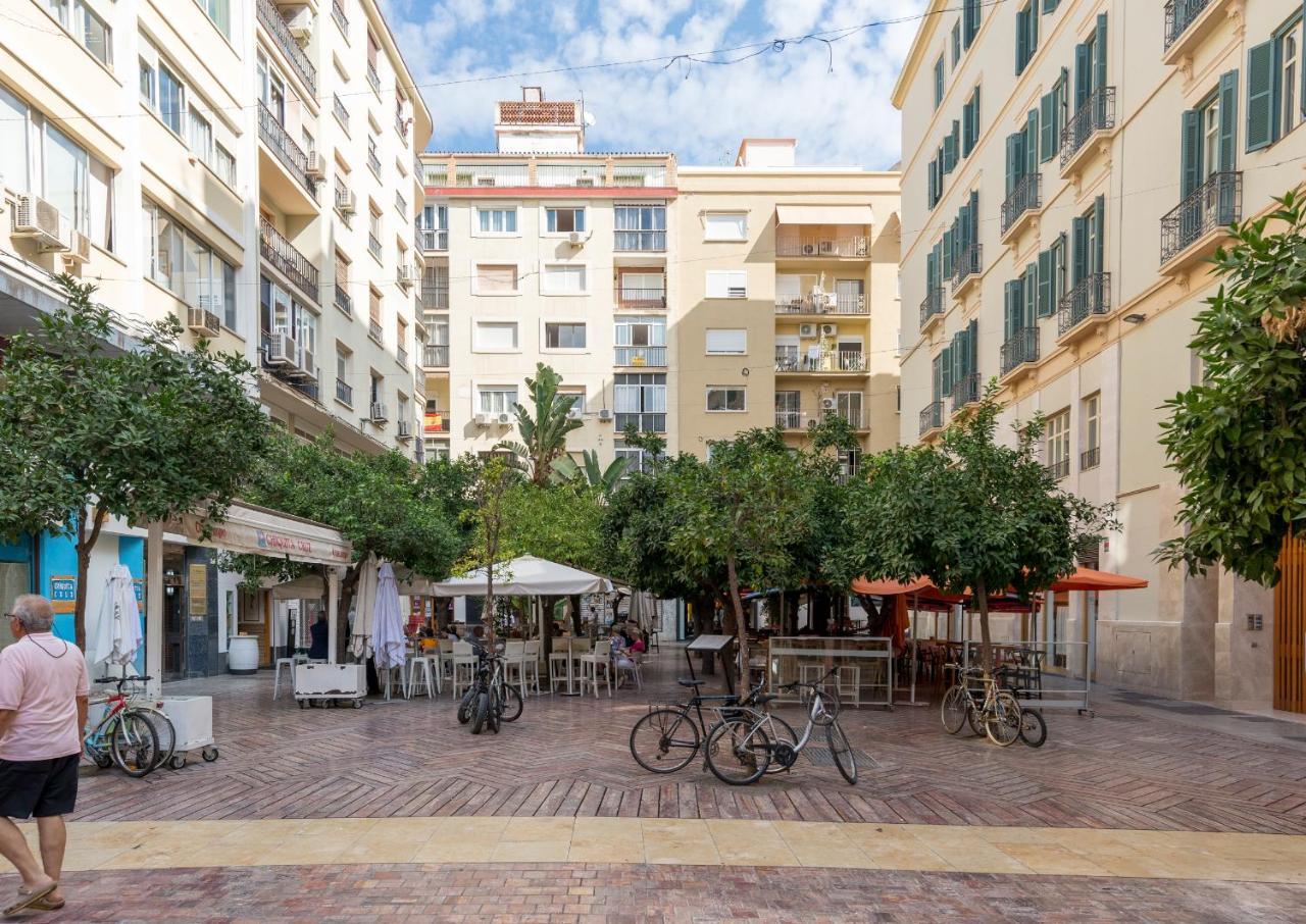 Marques De Larios Plaza Las Flores Parking Gratis Málaga Exterior foto